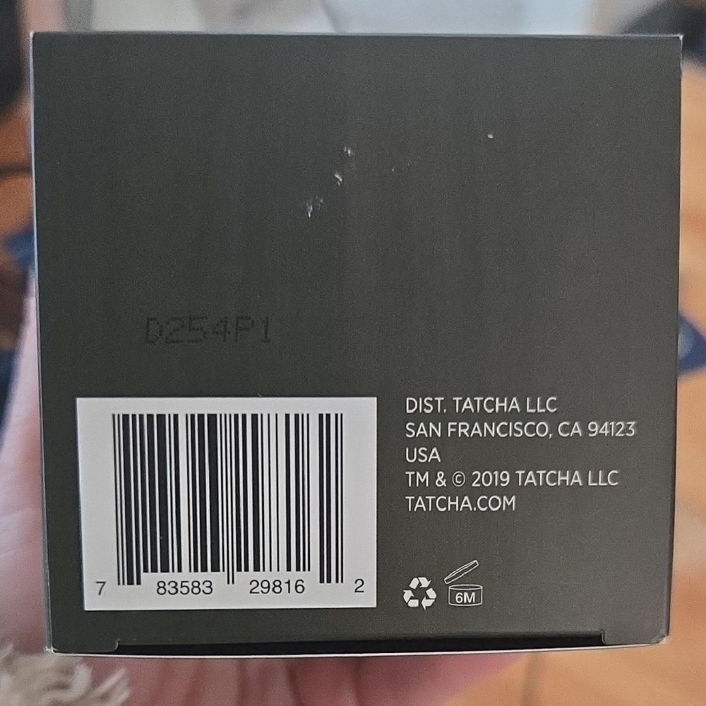 Tatcha Ageless Renewal Cream in Black and Gold. TESTER. - Picture 2 of 6